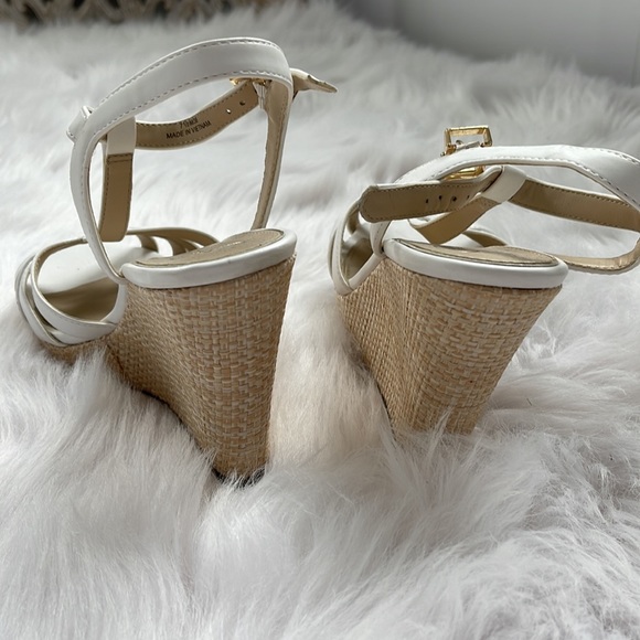 Jessica Sampson wedge sandals - Picture 4 of 5